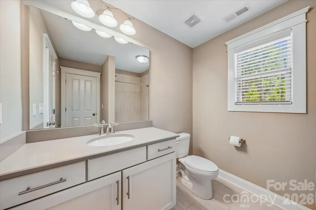 836 Elizabeth Lane Matthews NC 28105