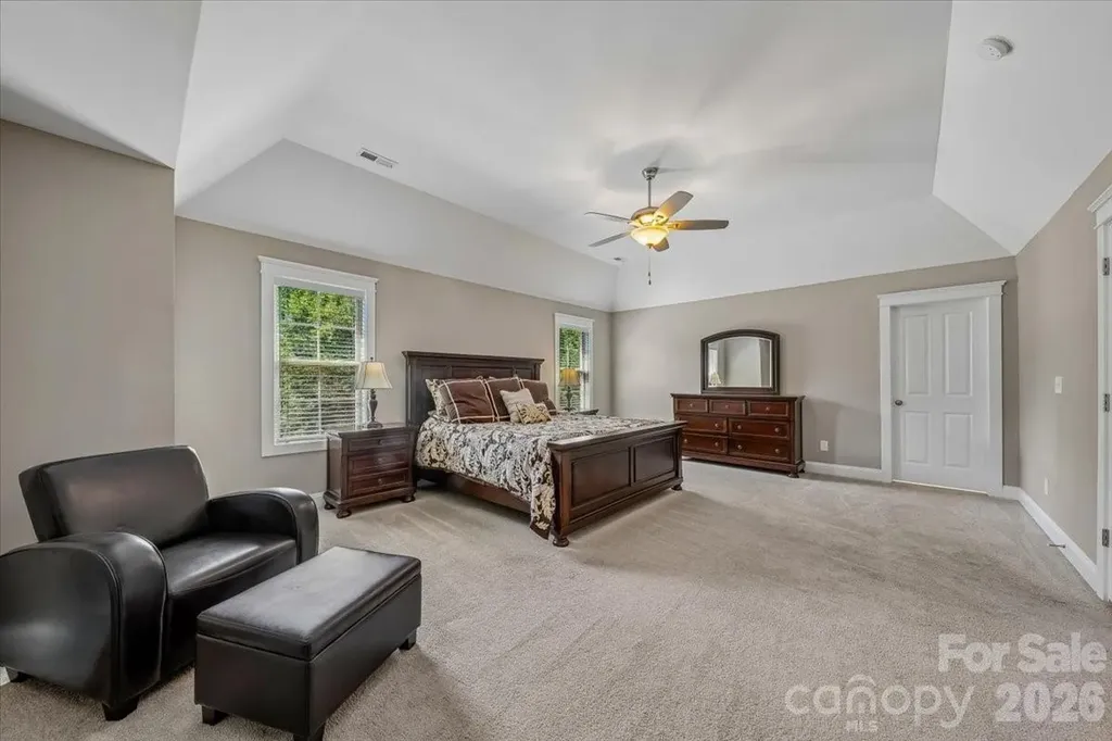 836 Elizabeth Lane Matthews NC 28105