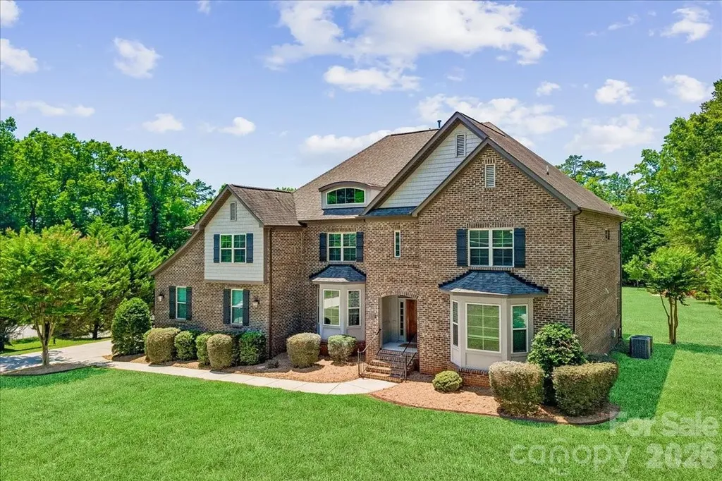 836 Elizabeth Lane Matthews NC 28105
