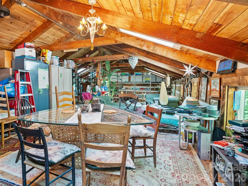 311 Old Sawmill Road Burnsville NC 28714