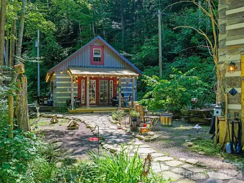 311 Old Sawmill Road Burnsville NC 28714