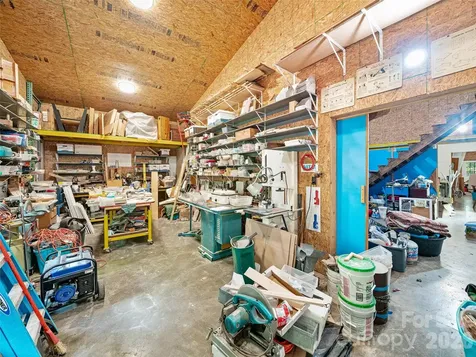 311 Old Sawmill Road Burnsville NC 28714