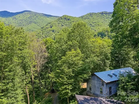 311 Old Sawmill Road Burnsville NC 28714