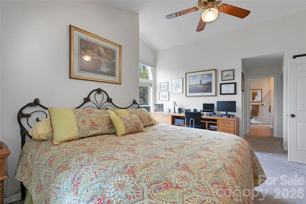 552 Kanasgowa Drive Brevard NC 28712