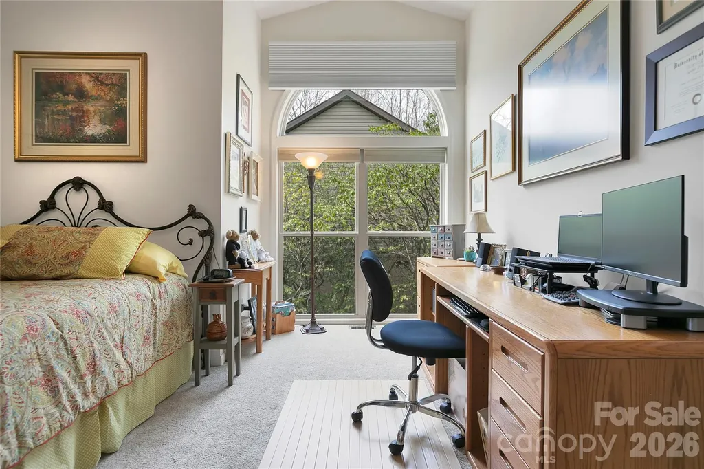 552 Kanasgowa Drive Brevard NC 28712