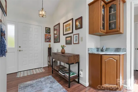 552 Kanasgowa Drive Brevard NC 28712