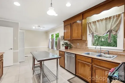 701 Blue Rock Drive Charlotte NC 28213