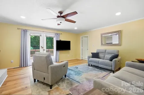 701 Blue Rock Drive Charlotte NC 28213