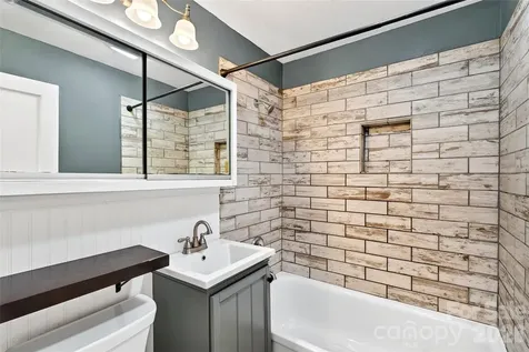 469 Kenilworth Road Asheville NC 28805