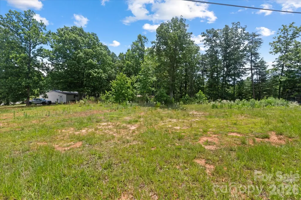 1223 Deer Park Road Nebo NC 28761