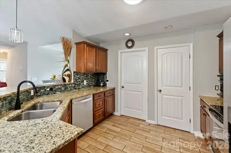 1223 Deer Park Road Nebo NC 28761