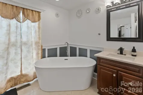 1223 Deer Park Road Nebo NC 28761
