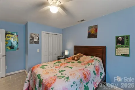 1223 Deer Park Road Nebo NC 28761