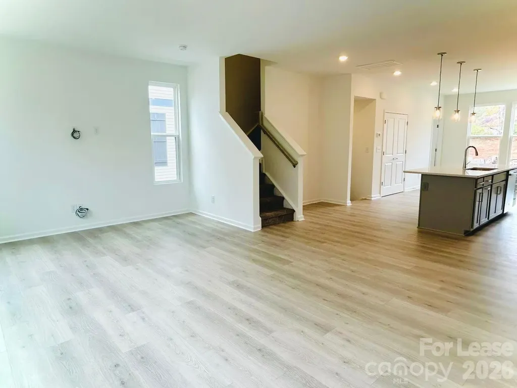 1516 Blanche Street Charlotte NC 28262
