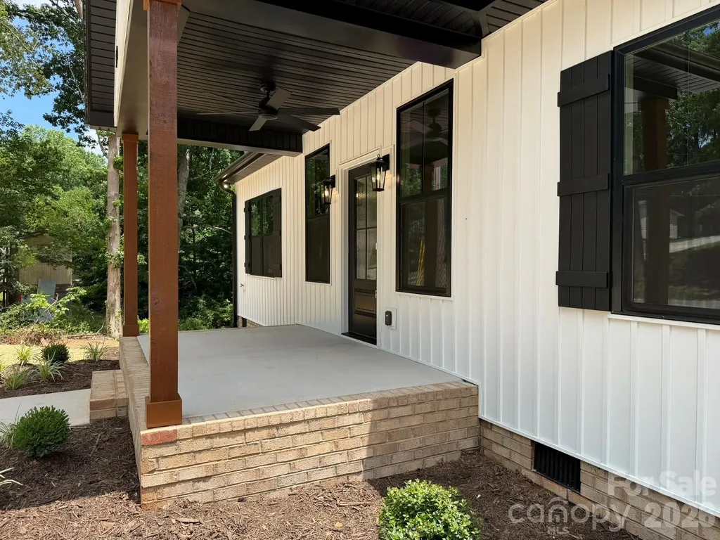 310 Willow Street Stanley NC 28164