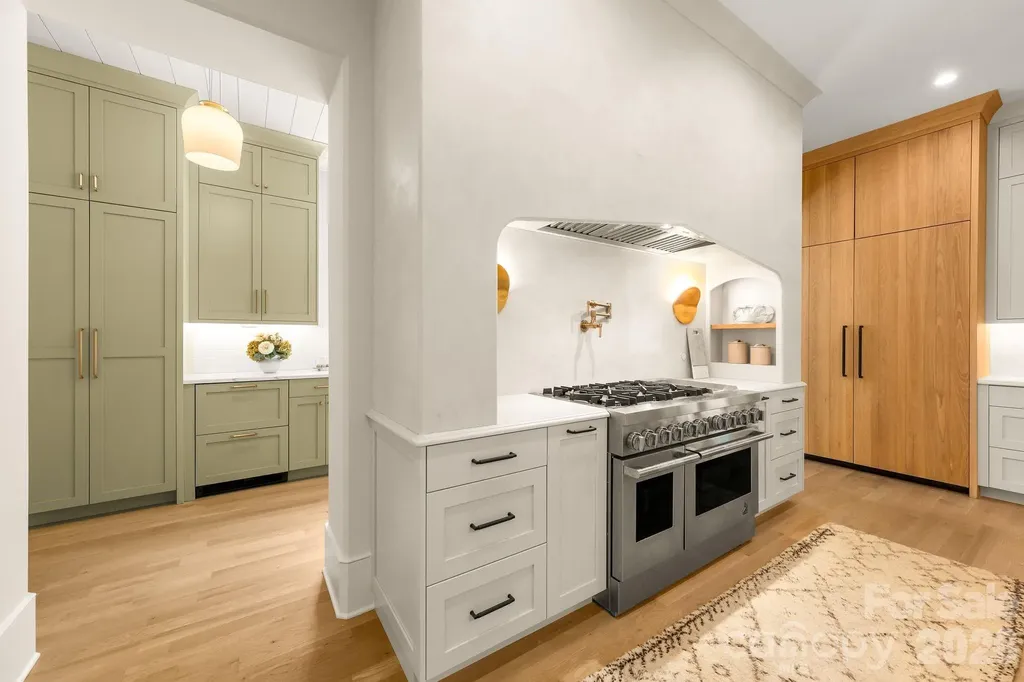 4110 Melchor Avenue Charlotte NC 28211