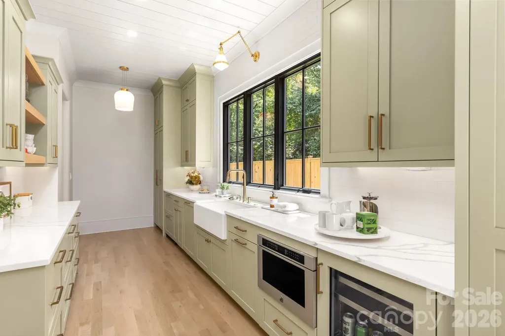 4110 Melchor Avenue Charlotte NC 28211