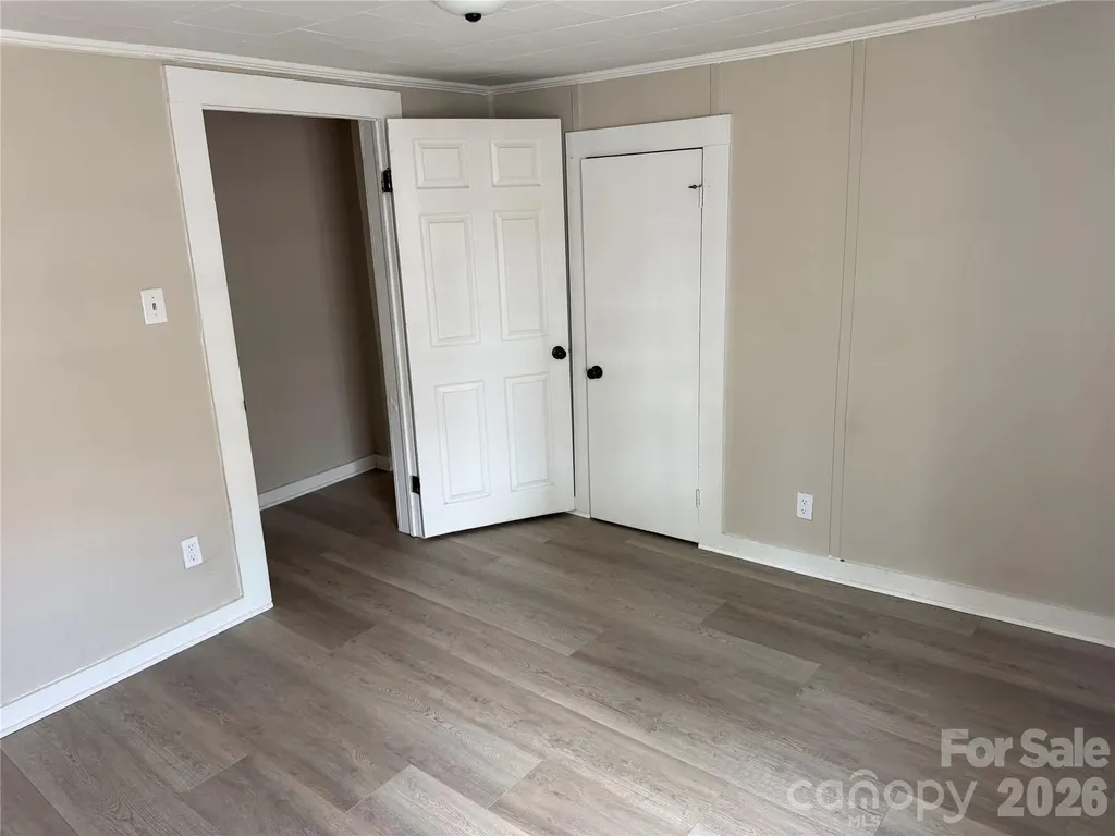 808 Harrisburg Drive SW Lenoir NC 28645