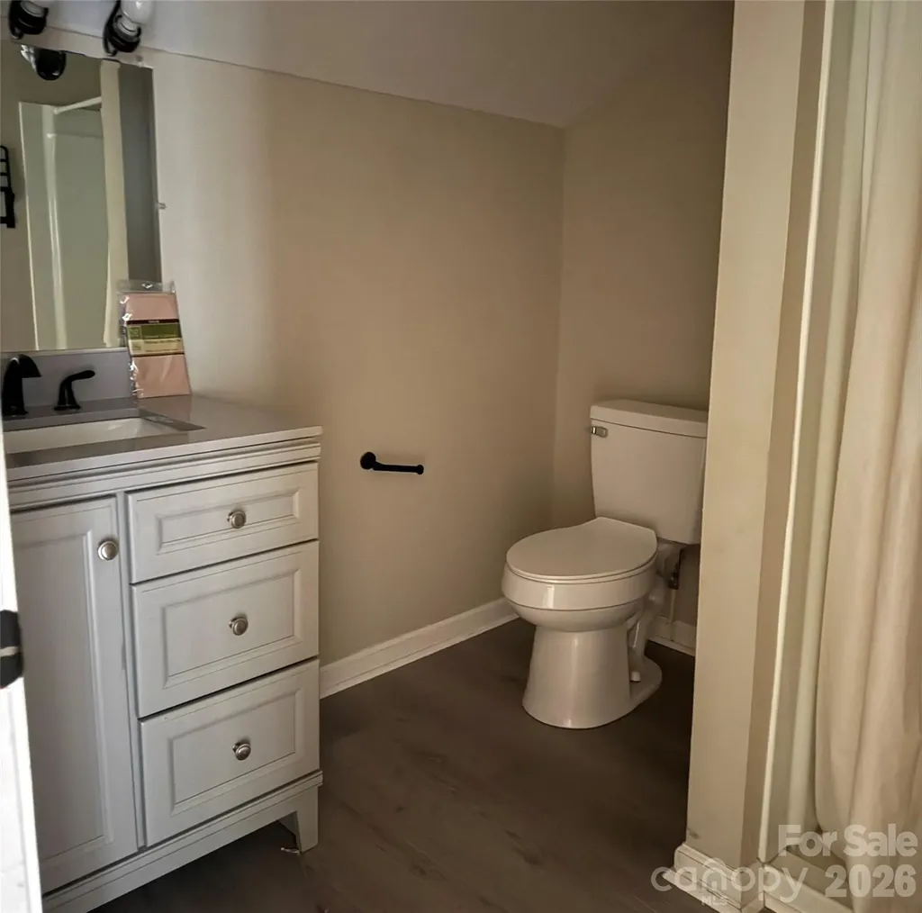 808 Harrisburg Drive SW Lenoir NC 28645