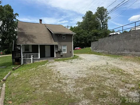 808 Harrisburg Drive SW Lenoir NC 28645