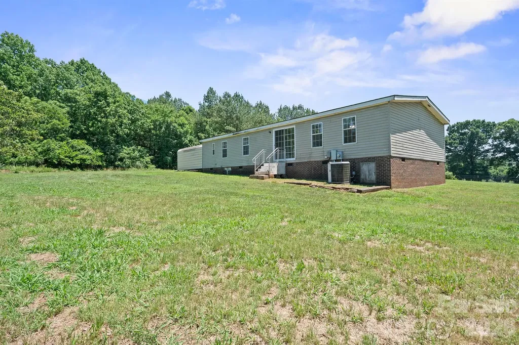 153 Wild Cherry Drive Statesville NC 28625