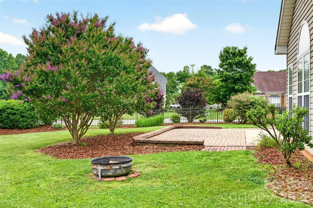 104 Elizabeth Hearth Road Mooresville NC 28115
