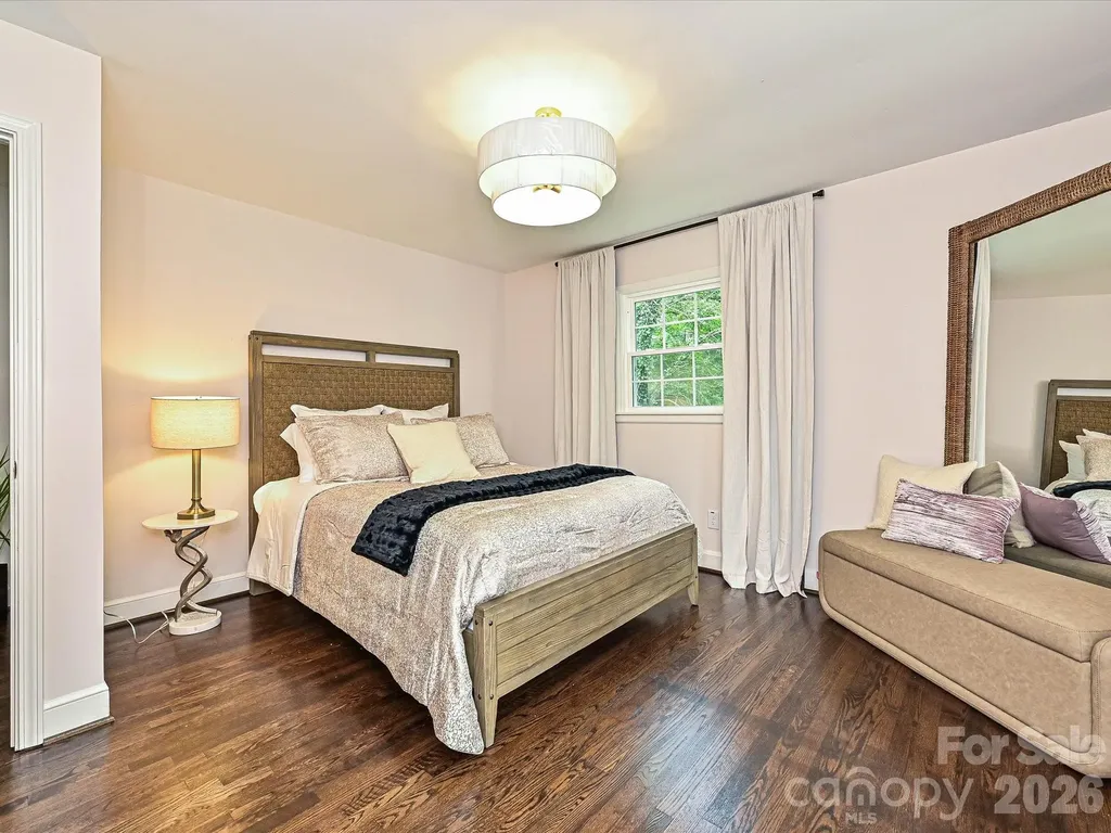 6654 Brookcrest Drive Charlotte NC 28210