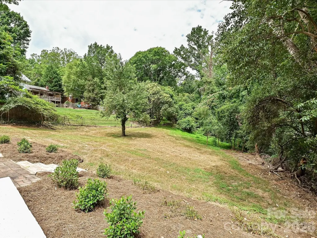 6654 Brookcrest Drive Charlotte NC 28210
