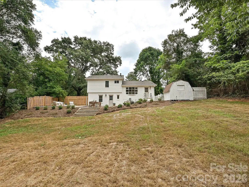 6654 Brookcrest Drive Charlotte NC 28210