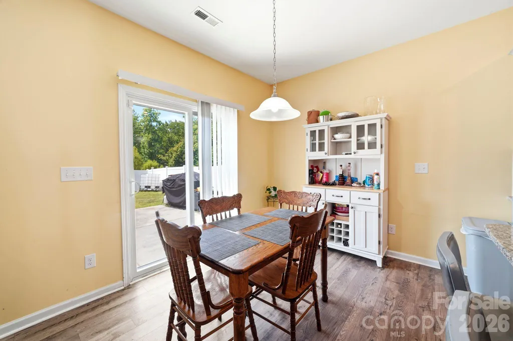 9839 Oak Barrel Lane Charlotte NC 28215