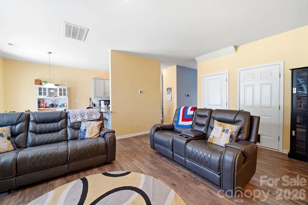 9839 Oak Barrel Lane Charlotte NC 28215