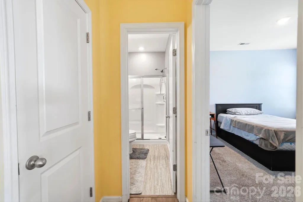 9839 Oak Barrel Lane Charlotte NC 28215