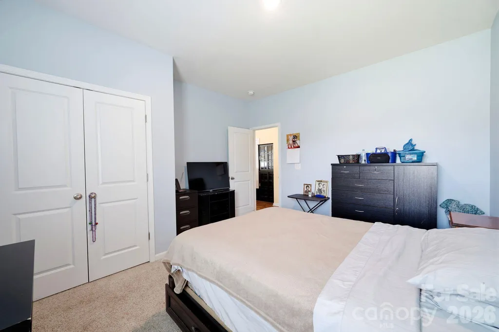 9839 Oak Barrel Lane Charlotte NC 28215