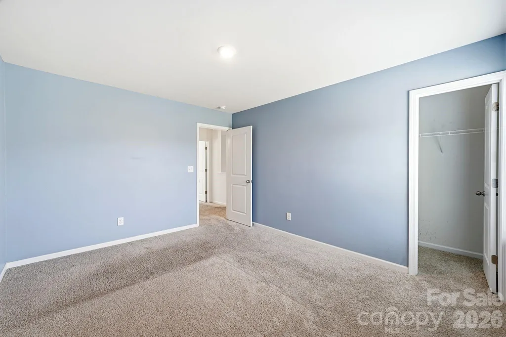 9839 Oak Barrel Lane Charlotte NC 28215