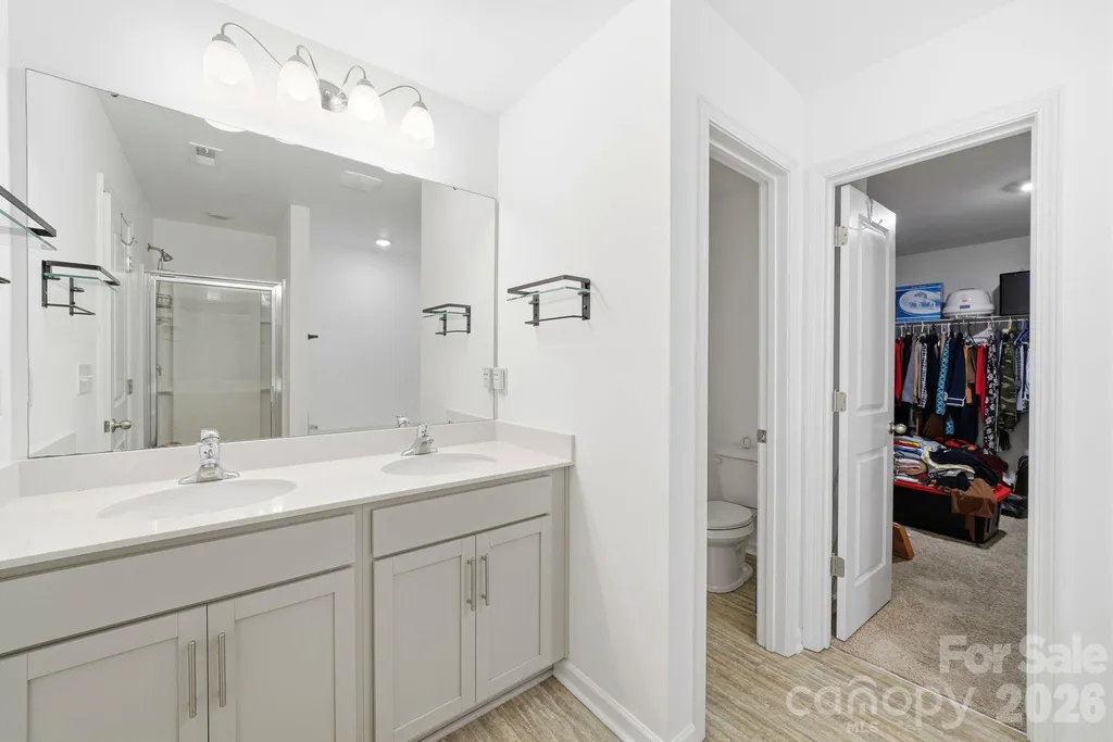 9839 Oak Barrel Lane Charlotte NC 28215