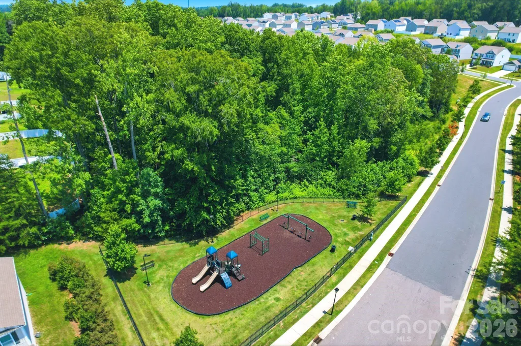 9839 Oak Barrel Lane Charlotte NC 28215
