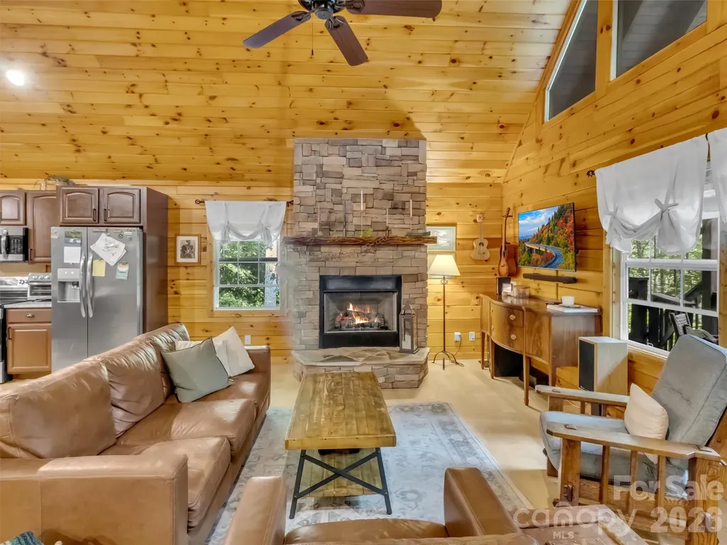 49 Brandywine Road Waynesville NC 28786