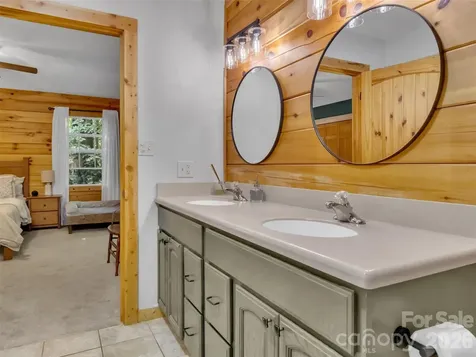 49 Brandywine Road Waynesville NC 28786