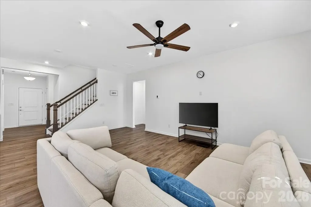 11119 Glasden Road Charlotte NC 28278