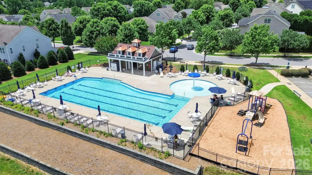 128 Creekside Crossing Lane Mooresville NC 28117