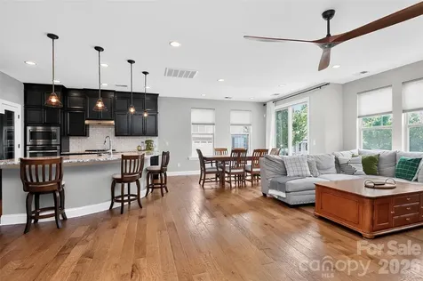 128 Creekside Crossing Lane Mooresville NC 28117