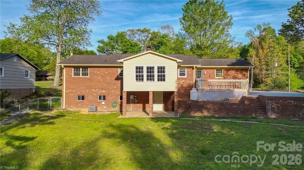 244 Pine Valley Road Thomasville NC 27360