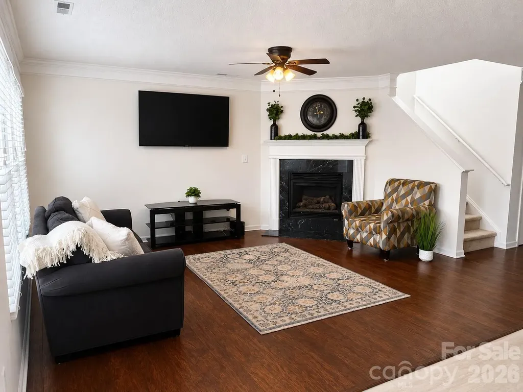 2717 Markham Woods Court Charlotte NC 28214