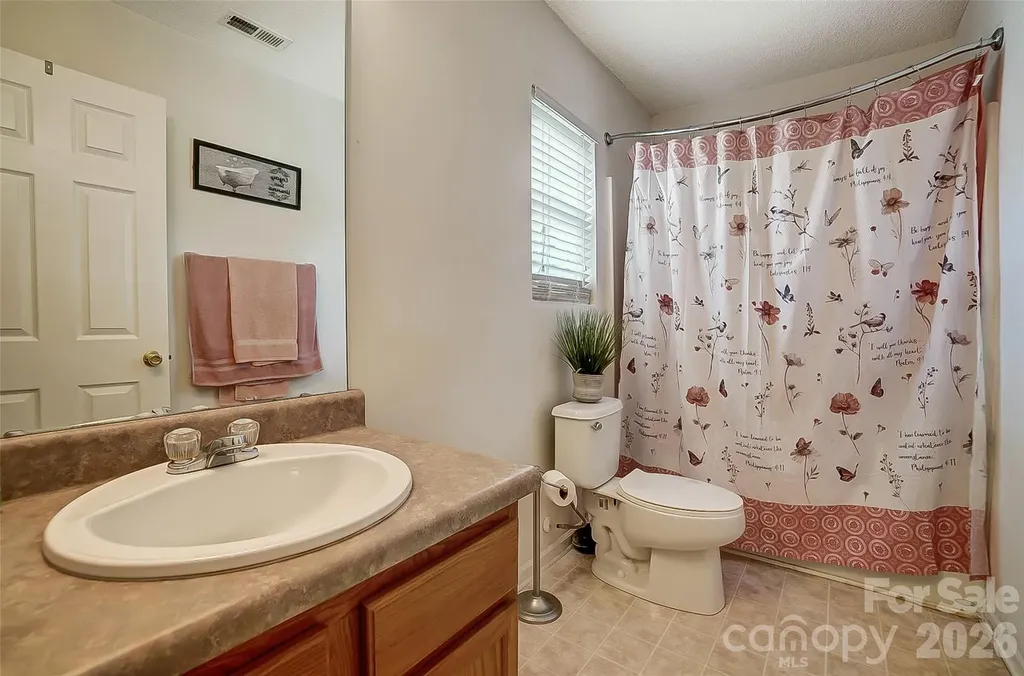 2717 Markham Woods Court Charlotte NC 28214