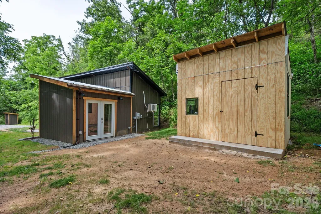 345 Monticello Road Weaverville NC 28787