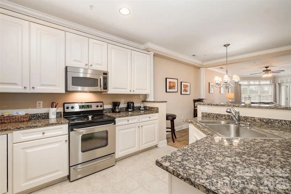 637 Williamson Road Mooresville NC 28117