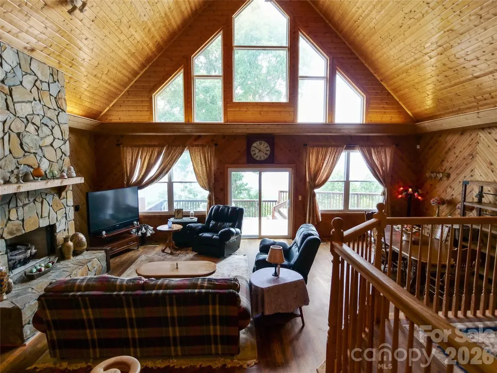 386 Arrowhead Trail Columbus NC 28722