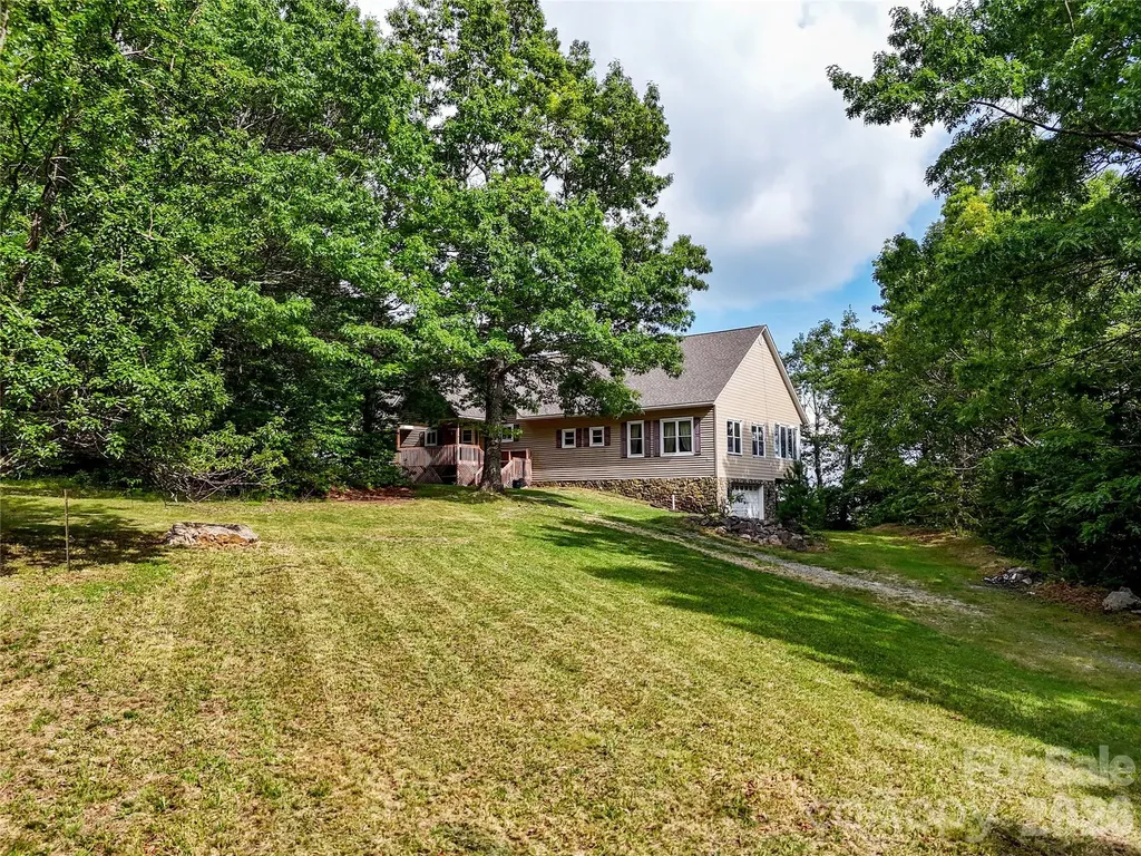 386 Arrowhead Trail Columbus NC 28722