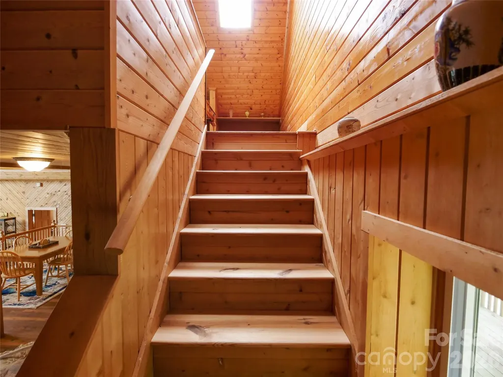 386 Arrowhead Trail Columbus NC 28722
