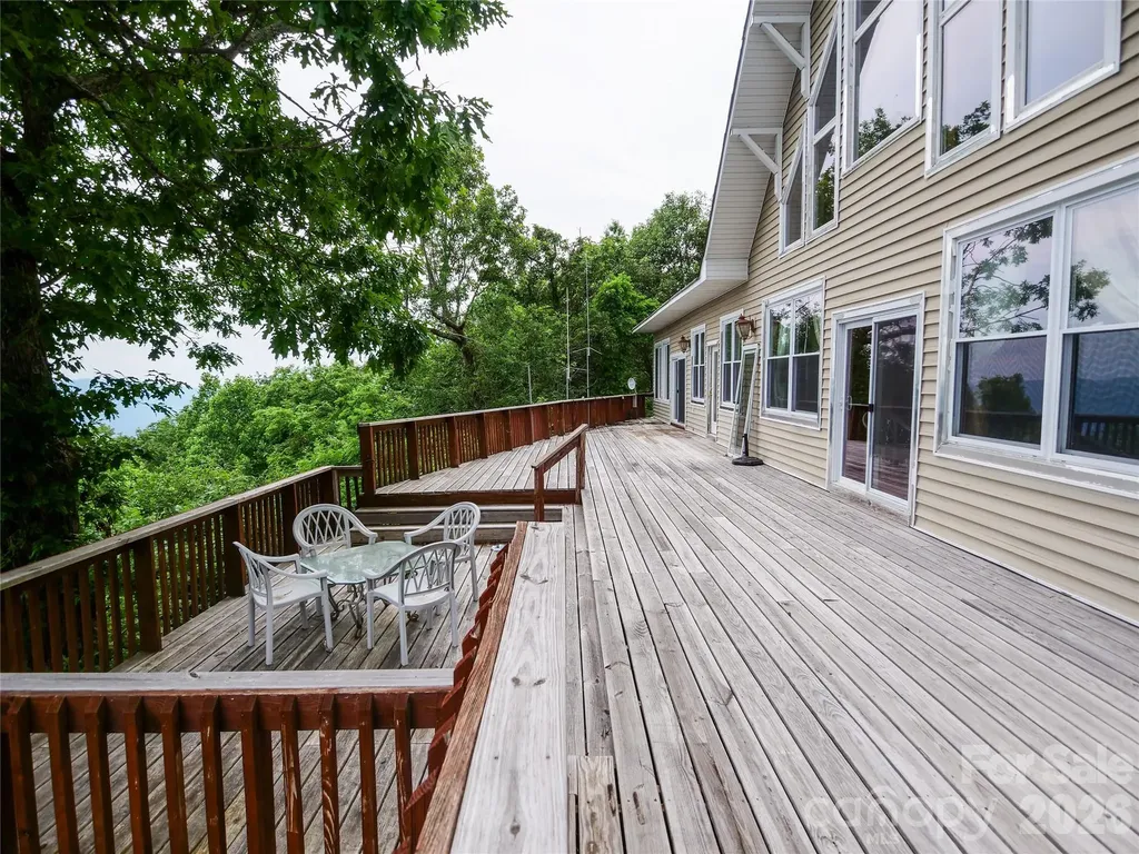 386 Arrowhead Trail Columbus NC 28722